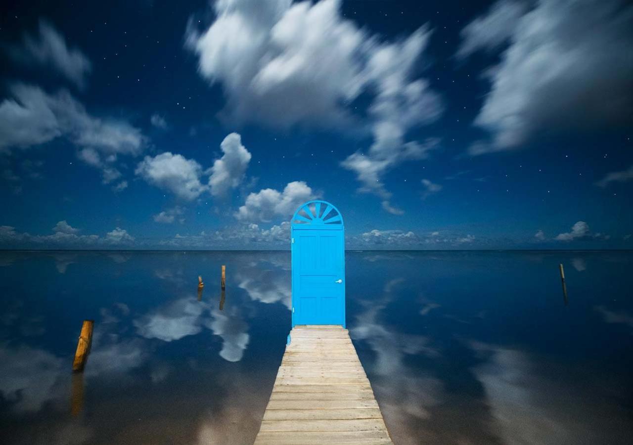 Готель Puerta Azul Sandy Bay Екстер'єр фото
